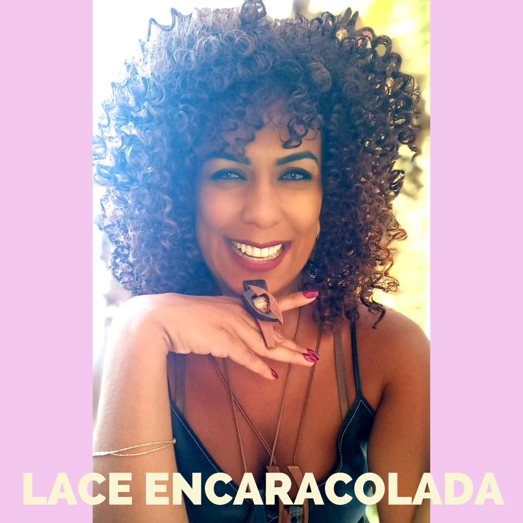 LACE ENCARACOLADA